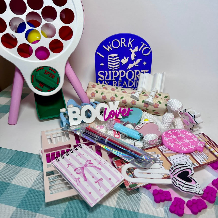 Deluxe Bookish Mystery Scoop πΈ