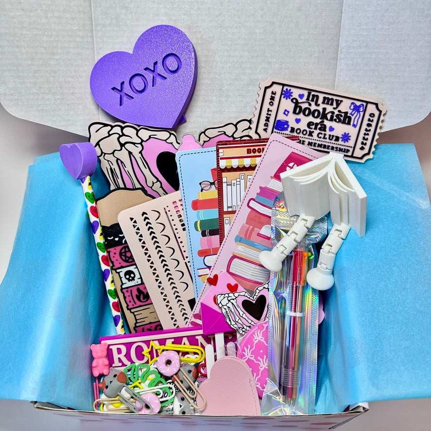 Deluxe Bookish Mystery Scoop 🌸